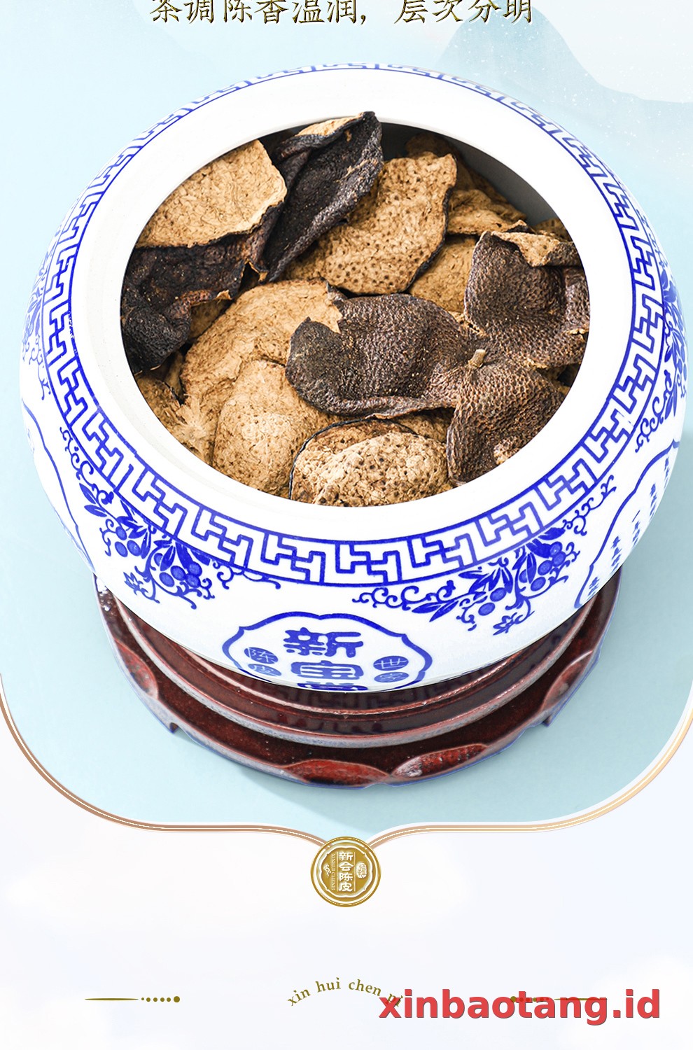 Xinbaotang Chenpi Kering 15 Tahun Porselen Biru-Putih 100g